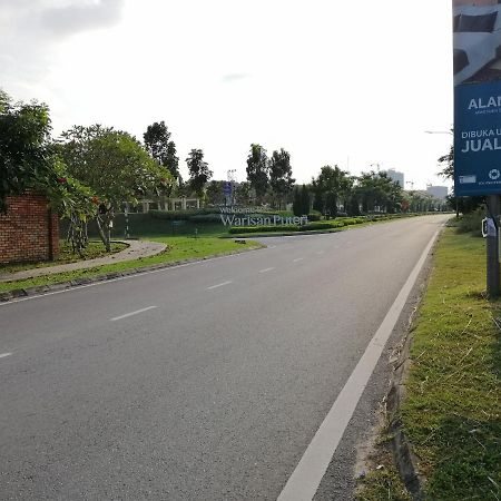 A&D Home-Stay @Kota Warisan, Sepang Exterior foto